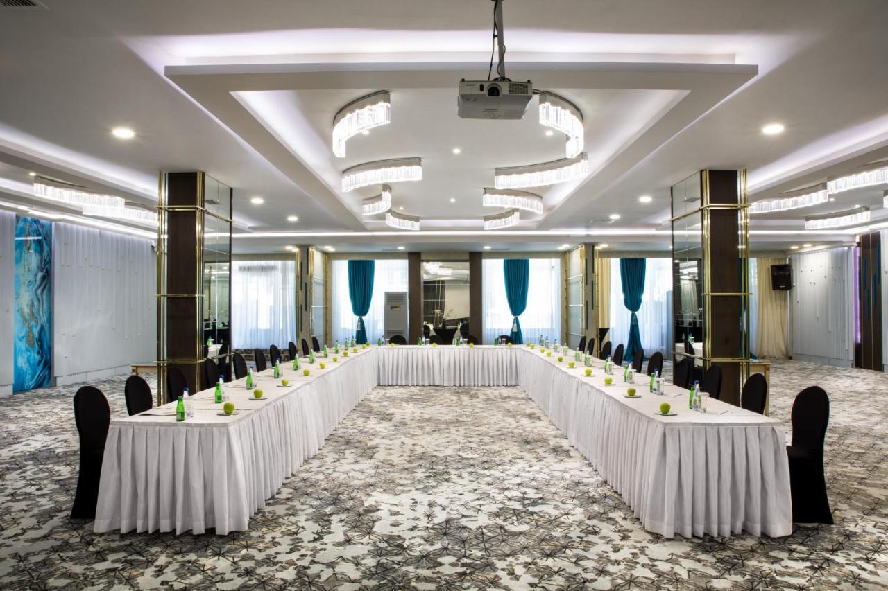The Wings Hotels Neva Palas Ankara Bagian luar foto