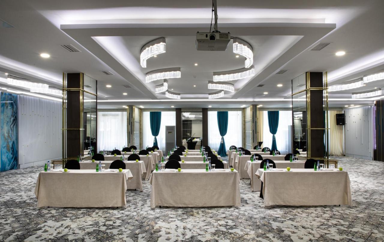 The Wings Hotels Neva Palas Ankara Bagian luar foto